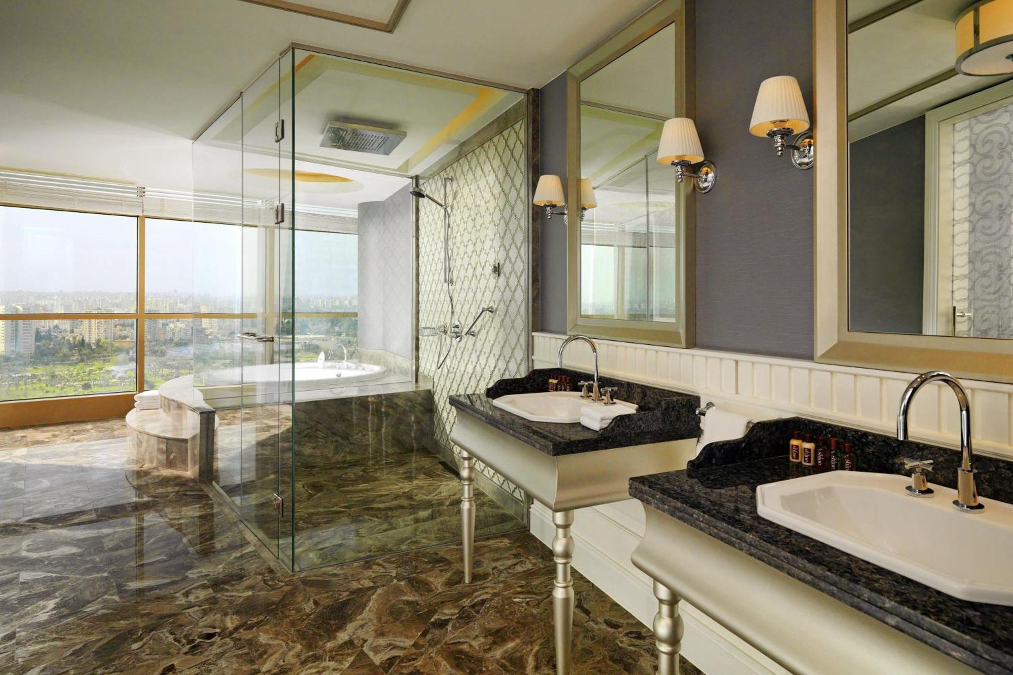 Sheraton Grand Adana Eksteriør billede